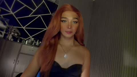 Ms Ella online show from 12.07.24