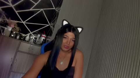 Ms Ella online show from 02.19.25