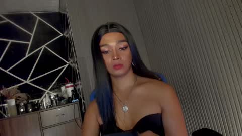 Ms Ella online show from 02.26.25