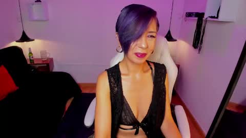Snapshot of trinityy__ chatting on 05.26.26 trinityy__ online show from 05.26.26