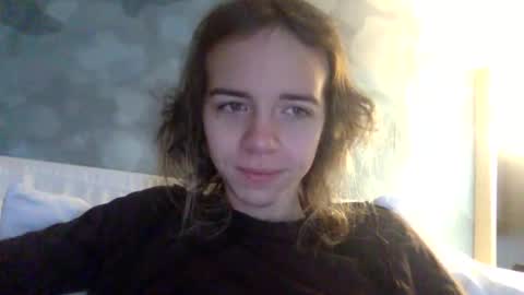 trippybb222 online show from 11.21.25