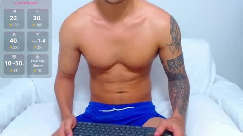 Snapshot of tristan_bm chatting on 02.18.26 tristan bm online show from 02.18.26