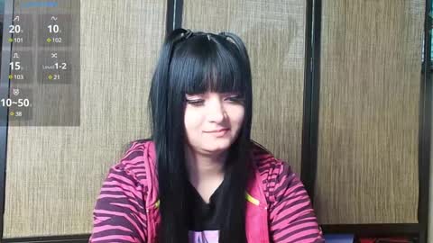 trixiedoescamcam online show from 12.21.24