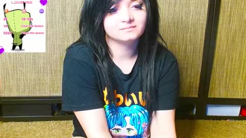 trixiedoescamcam online show from 03.08.25