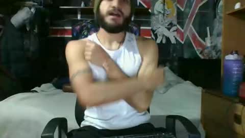 Snapshot of trizquelmen chatting on 02.12.25 Andrew online show from 02.12.25