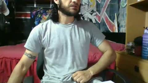 Snapshot of trizquelmen chatting on 09.17.25 Andrew online show from 09.17.25