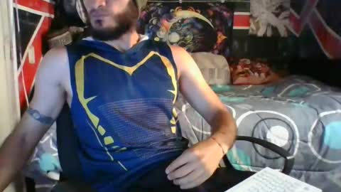 Snapshot of trizquelmen chatting on 07.18.26 Andrew online show from 07.18.26