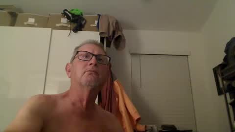 Troffer online show from 03.04.25