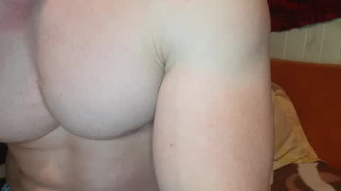 Snapshot of troncq chatting on 12.17.24 Troncq online show from 12.17.24