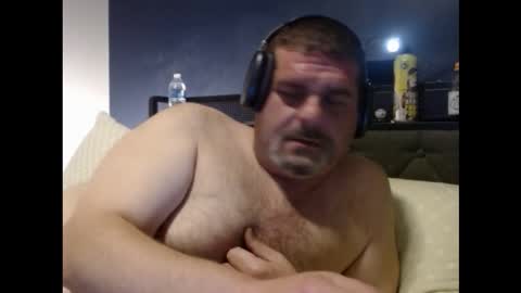 Snapshot of troubleinkaty chatting on 11.08.25 Steve online show from 11.08.25