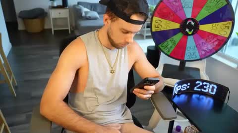 Troy Green online show from 09.11.25