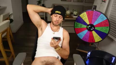 Snapshot of troy_greenxo chatting on 04.19.26 Troy Green online show from 04.19.26