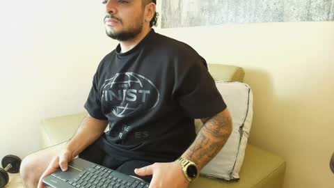 Troy online show from 04.17.26