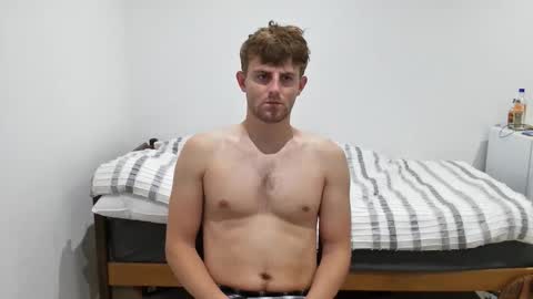 Snapshot of troy_w chatting on 02.08.26 troy_w online show from 02.08.26