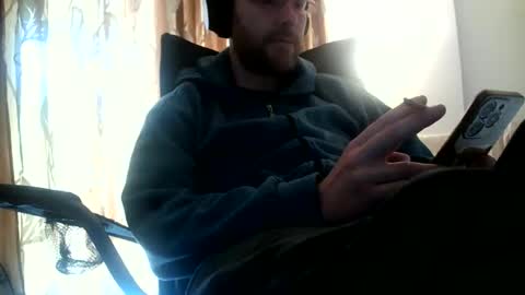 Snapshot of truble_again chatting on 05.20.26 truble_again online show from 05.20.26