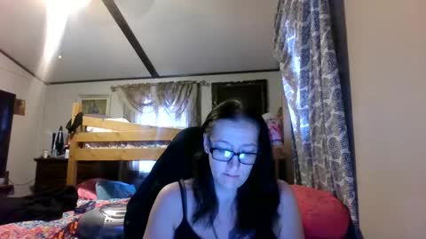 TruckersWifeToBe online show from 12.17.24