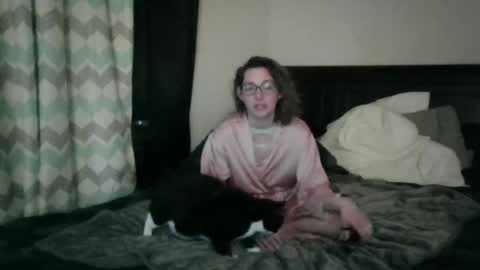 Snapshot of trudy_whaughn chatting on 05.12.26 Trudy W. online show from 05.12.26