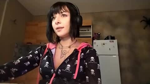 Poly online show from 01.09.26