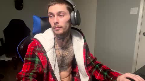 Snapshot of truenorthheavy chatting on 02.17.26 Leo online show from 02.17.26