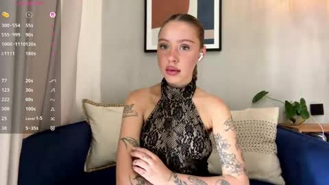 Mia online show from 04.11.26