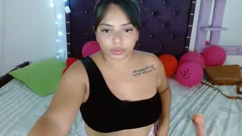 Snapshot of trululuygomitas chatting on 02.26.25 trululuygomitas online show from 02.26.25