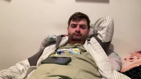 Snapshot of trustmelove chatting on 12.19.25 Trustmelove online show from 12.19.25