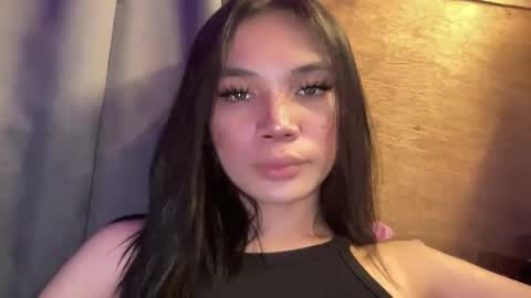 Snapshot of ts_athisa chatting on 11.08.25 ts_athisa online show from 11.08.25