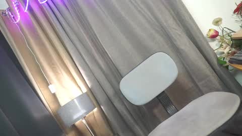 Snapshot of ts_chloexxx chatting on 02.25.25 Chloe online show from 02.25.25