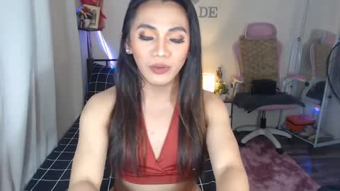 Jade online show from 12.15.24