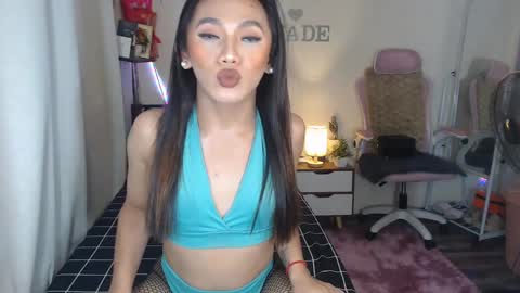 Jade online show from 12.22.24