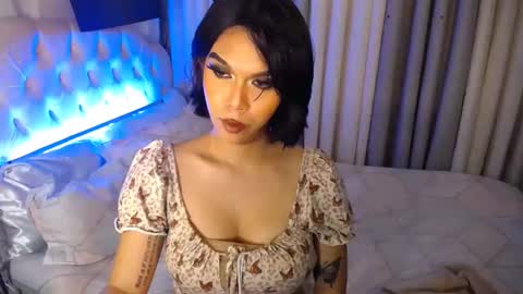 Snapshot of ts_tatiana chatting on 12.04.24 billie online show from 12.04.24