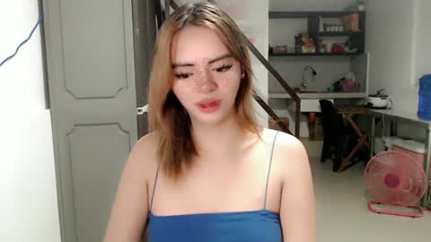 Snapshot of ts_vexana chatting on 03.03.25 Dhalia online show from 03.03.25