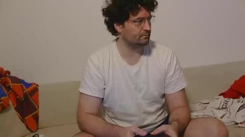 tsartan111 online show from 11.25.25