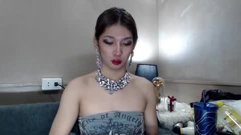 Cassie online show from 02.25.25