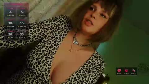 Snapshot of tspostophere chatting on 05.08.26 Annika online show from 05.08.26