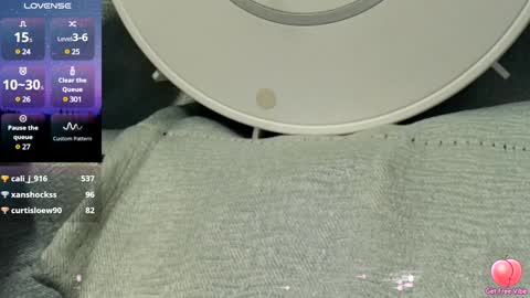 Snapshot of tssnailgirl chatting on 01.29.25 Jade Snail online show from 01.29.25