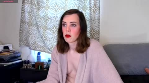 Snapshot of tssnailgirl chatting on 01.30.25 Jade Snail online show from 01.30.25