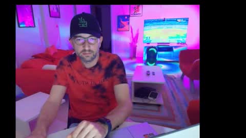 Snapshot of tsubasa13 chatting on 10.29.25 tsubasa13 online show from 10.29.25