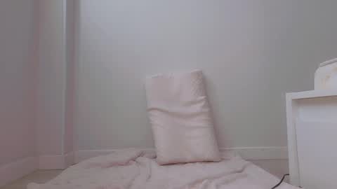 Snapshot of tsunade_chan chatting on 05.08.26 Kaya online show from 05.08.26