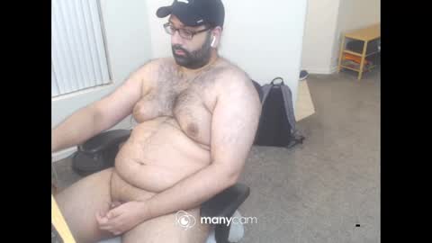 Snapshot of tubbs123 chatting on 02.10.25 Tubbs123 online show from 02.10.25