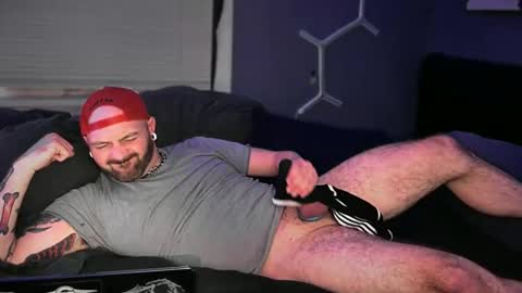 Snapshot of tucker_pdmax chatting on 04.11.26 tucker_pdmax online show from 04.11.26