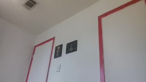 Snapshot of tufyi1 chatting on 10.06.25 tufyi1 online show from 10.06.25