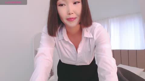 TumiLio online show from 12.21.24