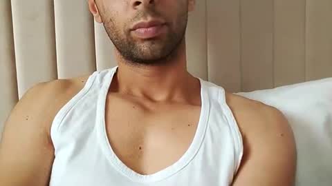 TunisienSexyGuy online show from 12.24.24