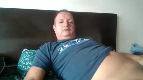 Snapshot of tuserasmia chatting on 05.12.26 Mario Ramirez online show from 05.12.26
