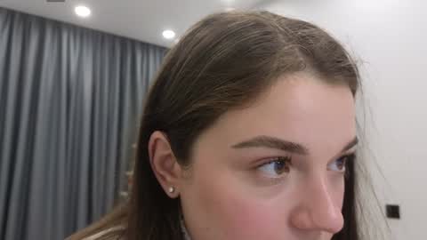 Snapshot of tutti_frutti_ chatting on 12.07.24 Ariana online show from 12.07.24