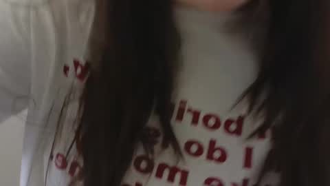 Snapshot of tutti_frutti_ chatting on 03.12.25 Ariana online show from 03.12.25
