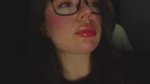 Snapshot of tutti_frutti_ chatting on 09.21.25 Ariana online show from 09.21.25