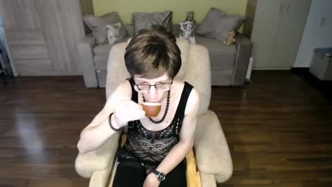 Clementine online show from 04.13.26