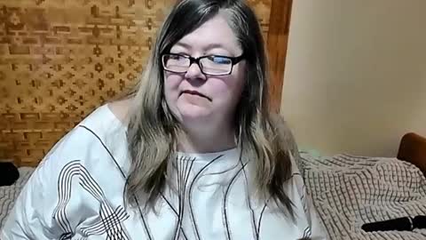 Lana online show from 02.04.25